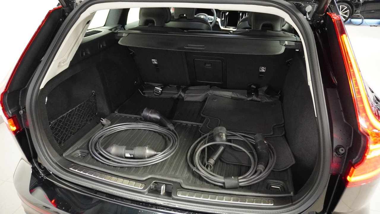 Volvo V60 T6 Core 2023, bild 5/10