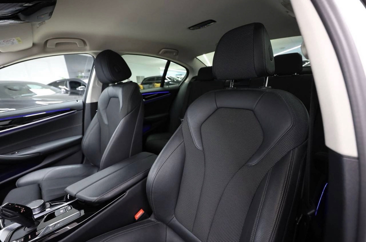 BMW 530e 2020, bild 5/5