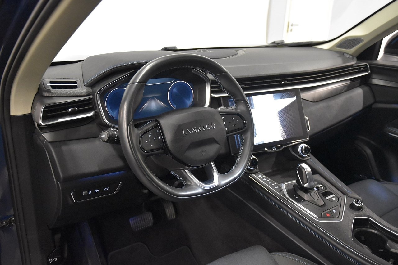 Lynk & Co 01 1.5TD PHEV 2021, photo 9/10