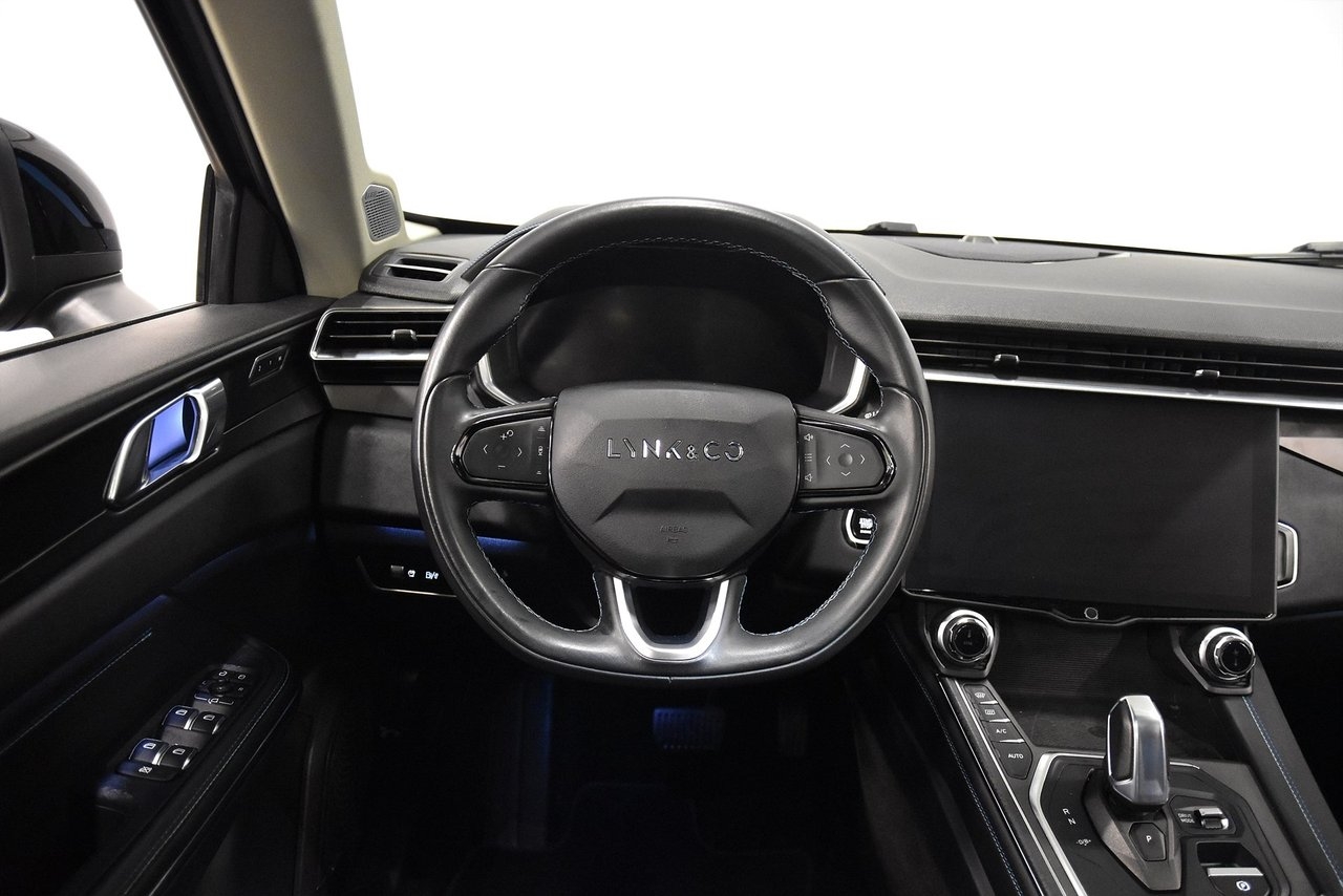 Lynk & Co 01 1.5TD PHEV 2021, bild 2/10