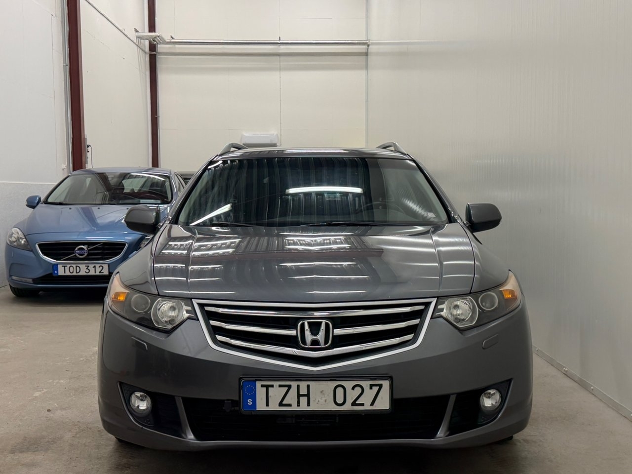 Honda Accord 2.2 i-DTEC 2009, bild 2/10