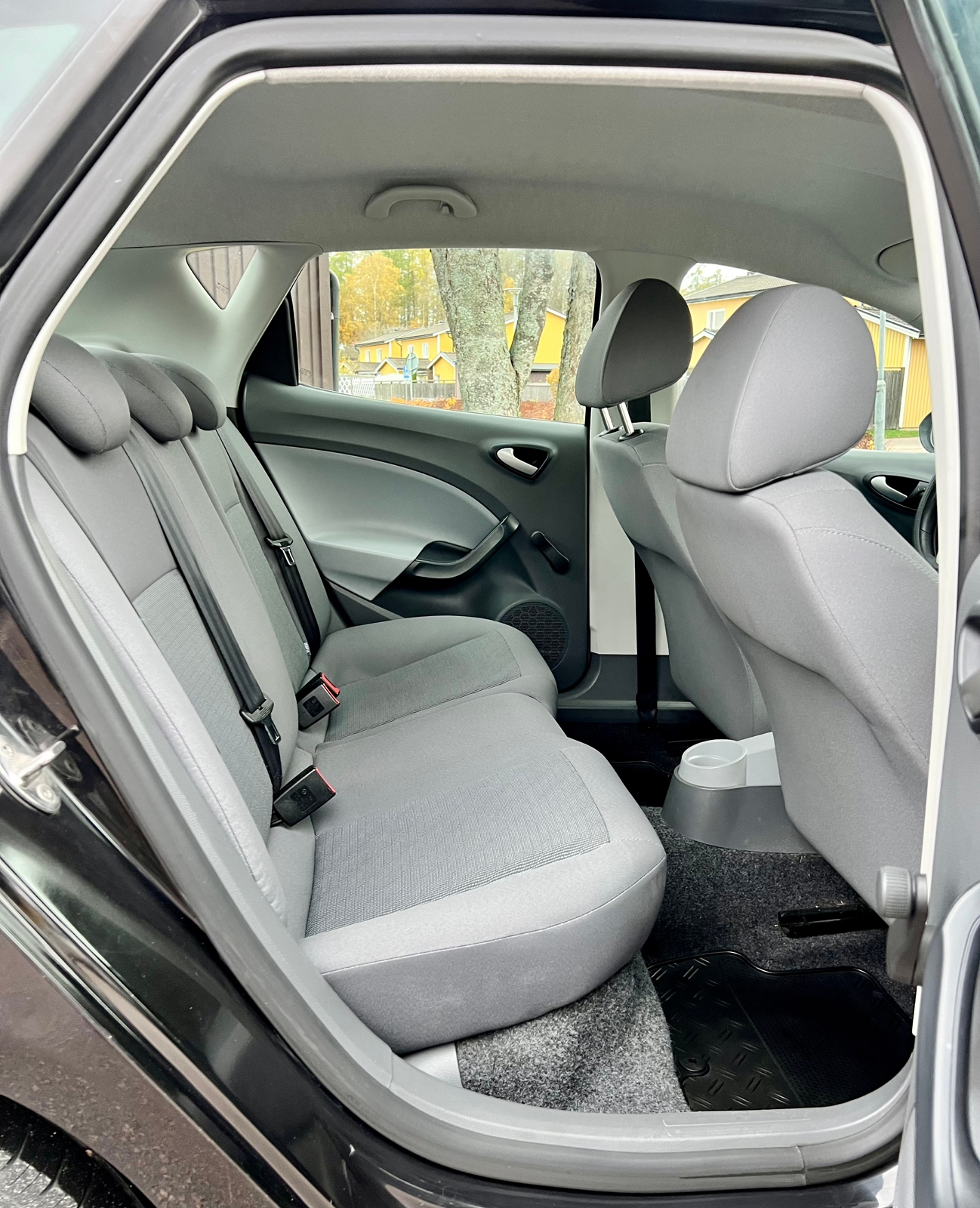 Seat Ibiza 1.4 16V 2010, bild 7/8