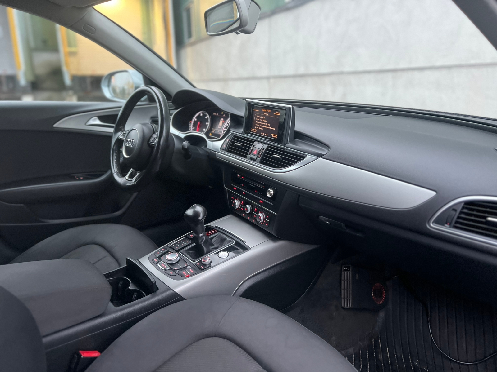 Audi A6 2.0 TDI 2012, photo 10/10