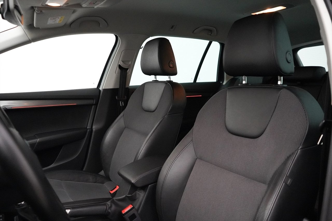 Skoda Octavia 1.5 TSI 2020, bild 7/10
