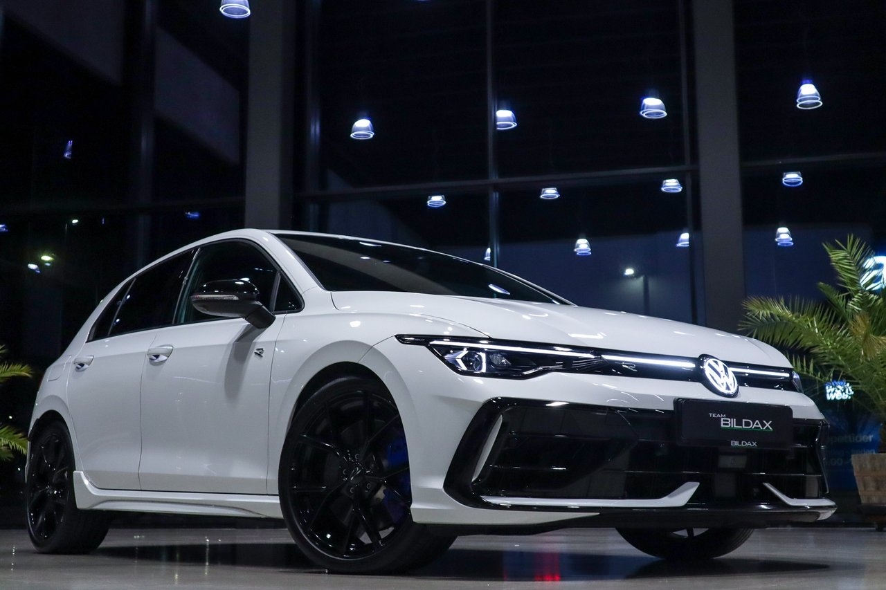Volkswagen Golf R Style 2025, bild 2/10