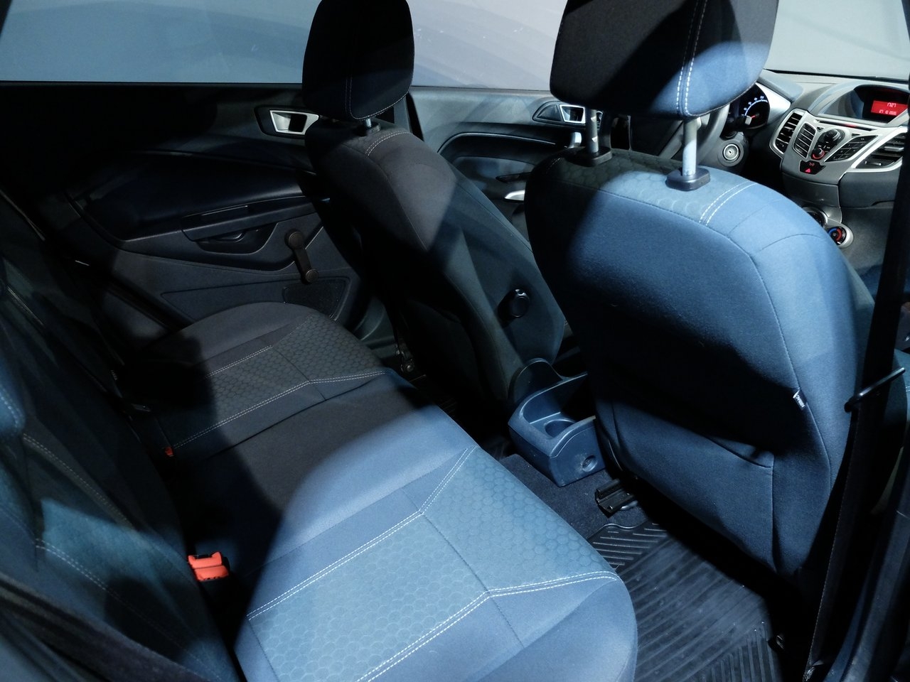 Ford Fiesta 1.25 Titanium 2012, bild 7/9