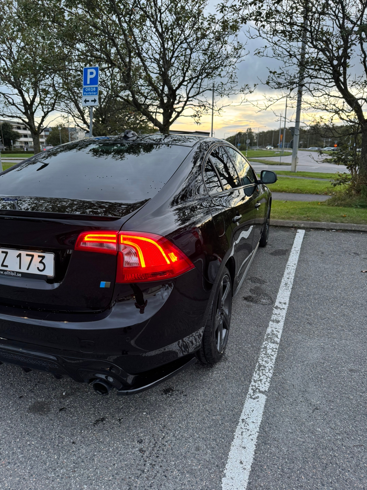 Volvo S60 D4 R Design 2016, bild 3/8