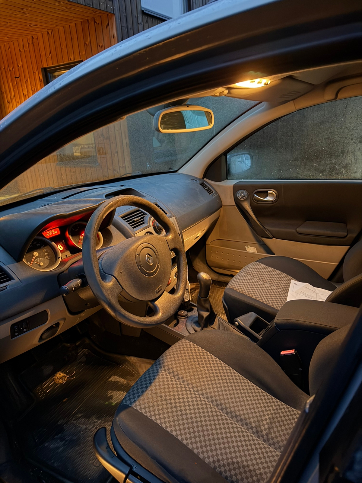 Renault Mégane 1.6 16V 2004, bild 4/5