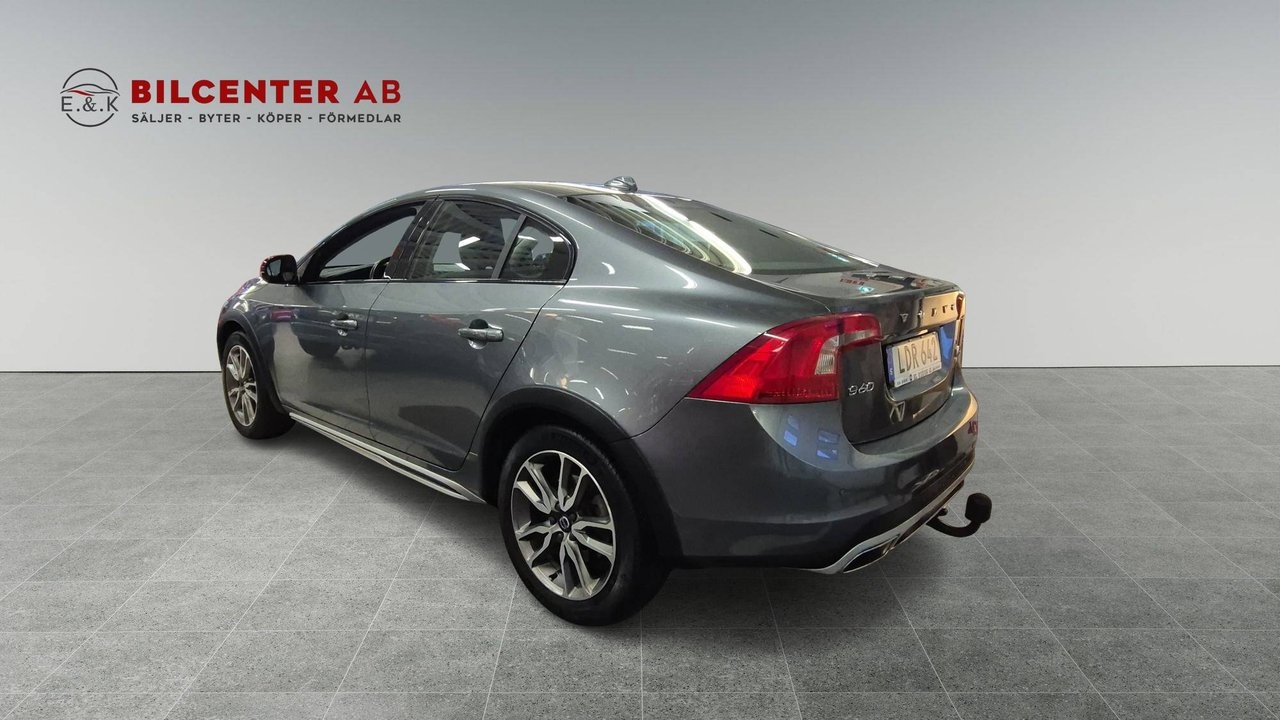 Volvo S60 Cross Country D4 2016, bild 3/10