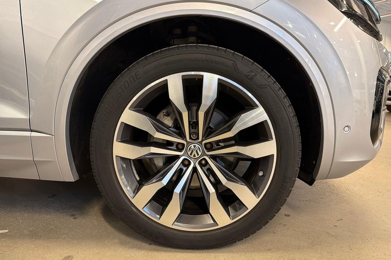 Volkswagen Touareg 3.0 V6 TDI SCR R-Line 2019, kuva 4/10