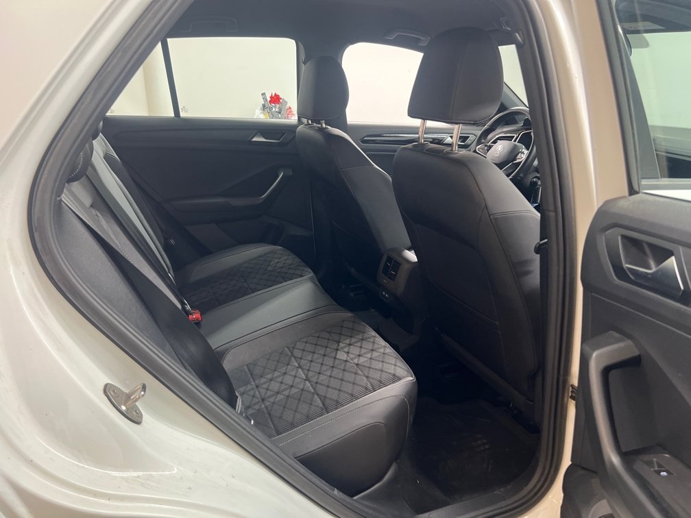 Volkswagen T-Roc 2.0 TDI SCR R-Line 2023, bild 5/6