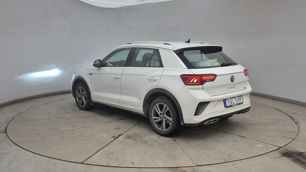 Volkswagen T-Roc 2.0 TDI SCR R-Line 2023, bild 2/6