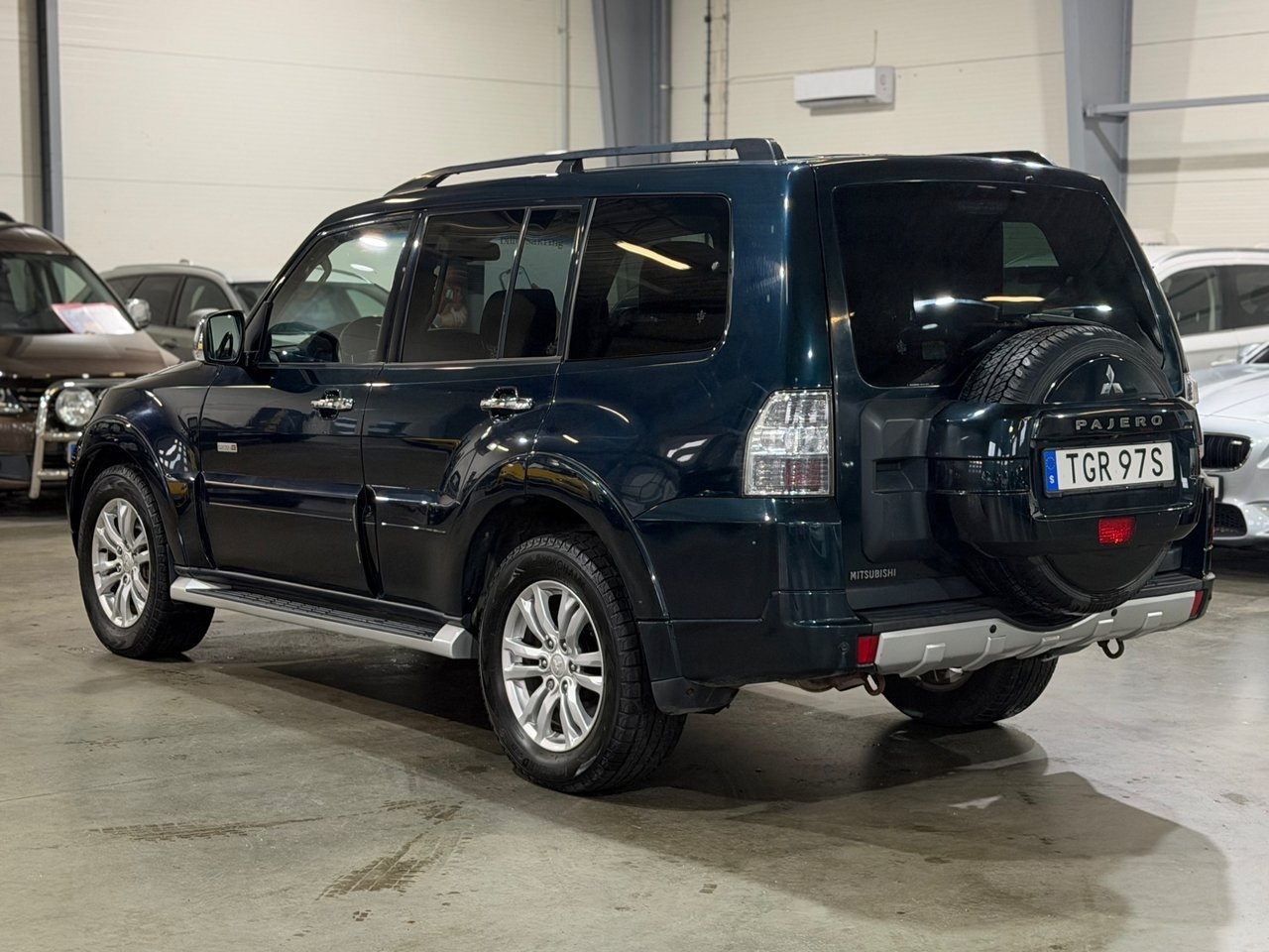 Mitsubishi Pajero 2014, bild 6/10