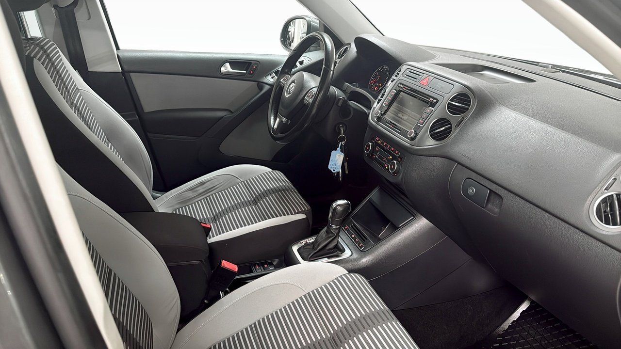 Volkswagen Tiguan 2.0 TSI Sport & Style 2011, bild 3/10