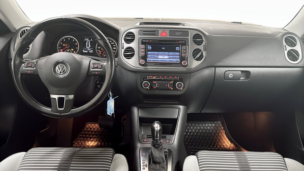 Volkswagen Tiguan 2.0 TSI Sport & Style 2011, bild 4/10
