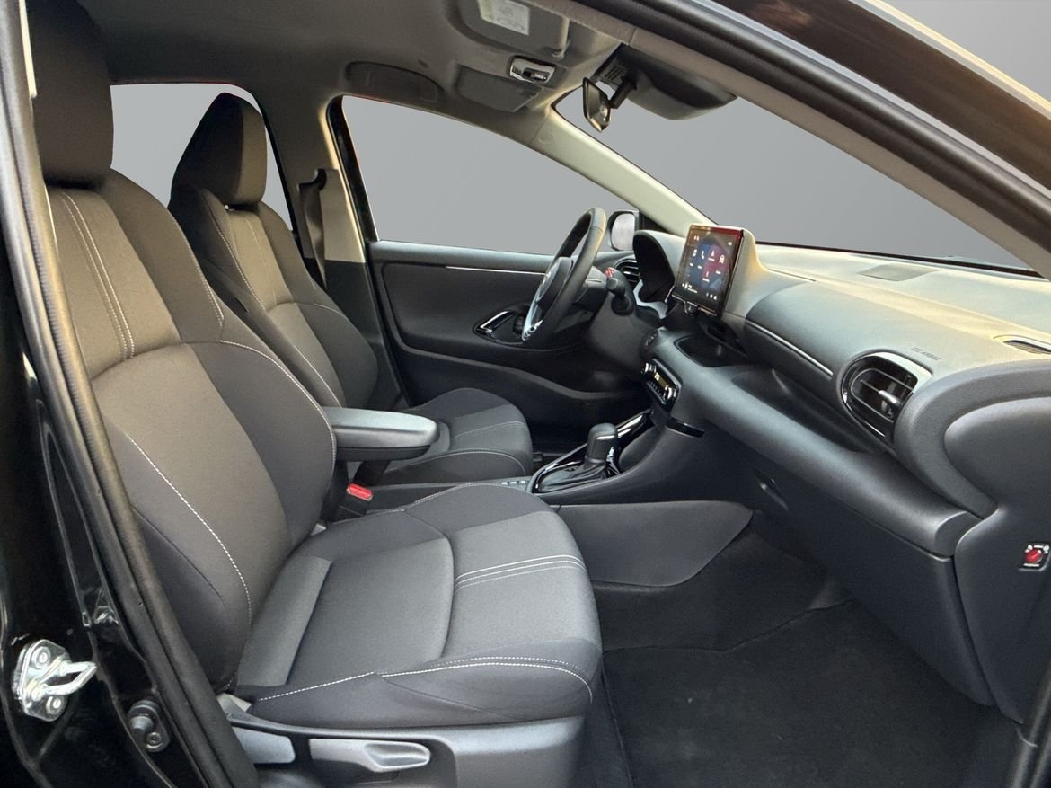 Toyota Yaris 1.5 Hybrid 116 2026, bild 7/10