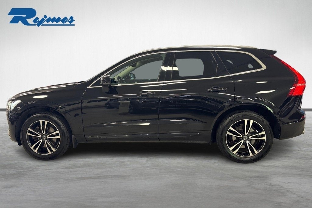 Volvo XC60 T5 Momentum Advanced 2019, bild 2/10