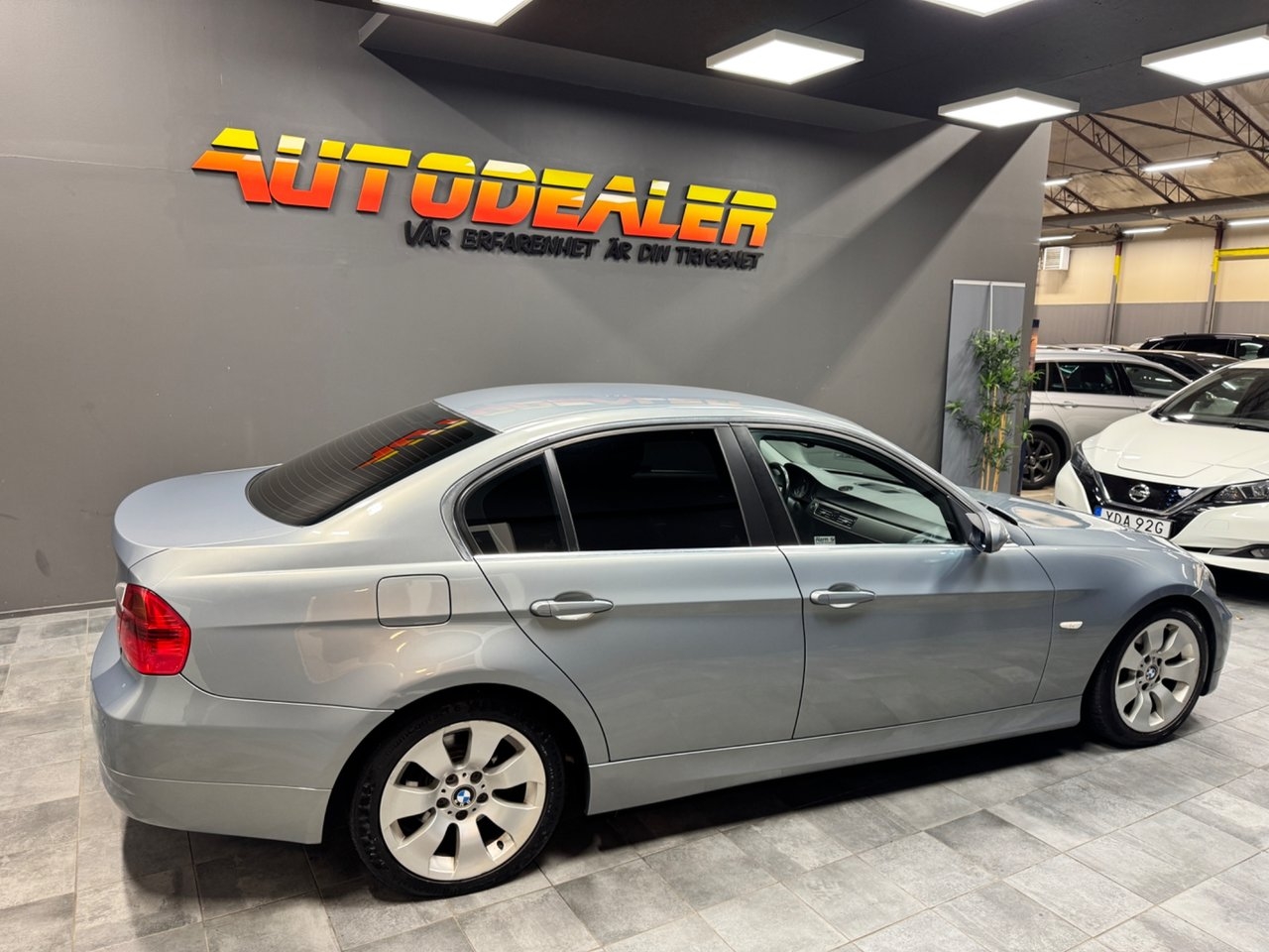 BMW 325i Advantage 2006, bild 2/10