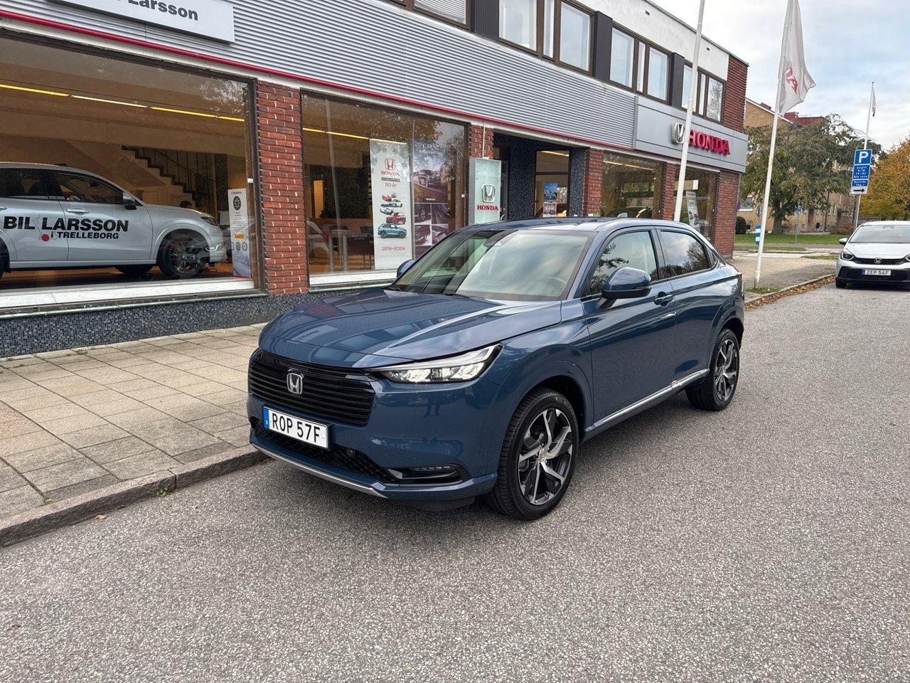 Honda HR-V 1.5 i-MMD e:HEV Advance Plus 2025, bild 2/10