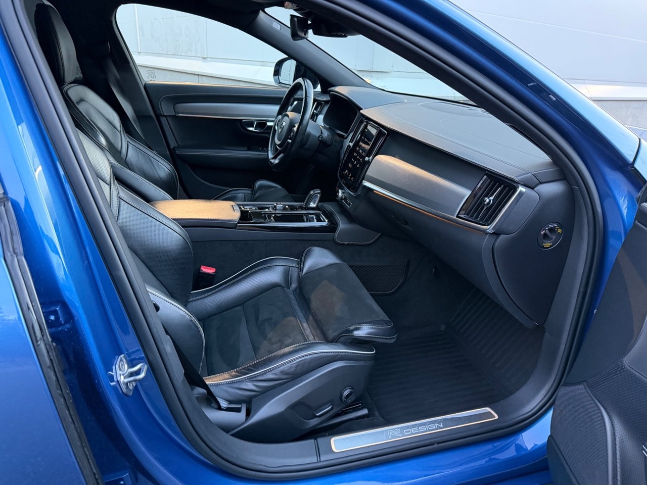 Volvo V90 T8 R Design 2020, bild 6/10