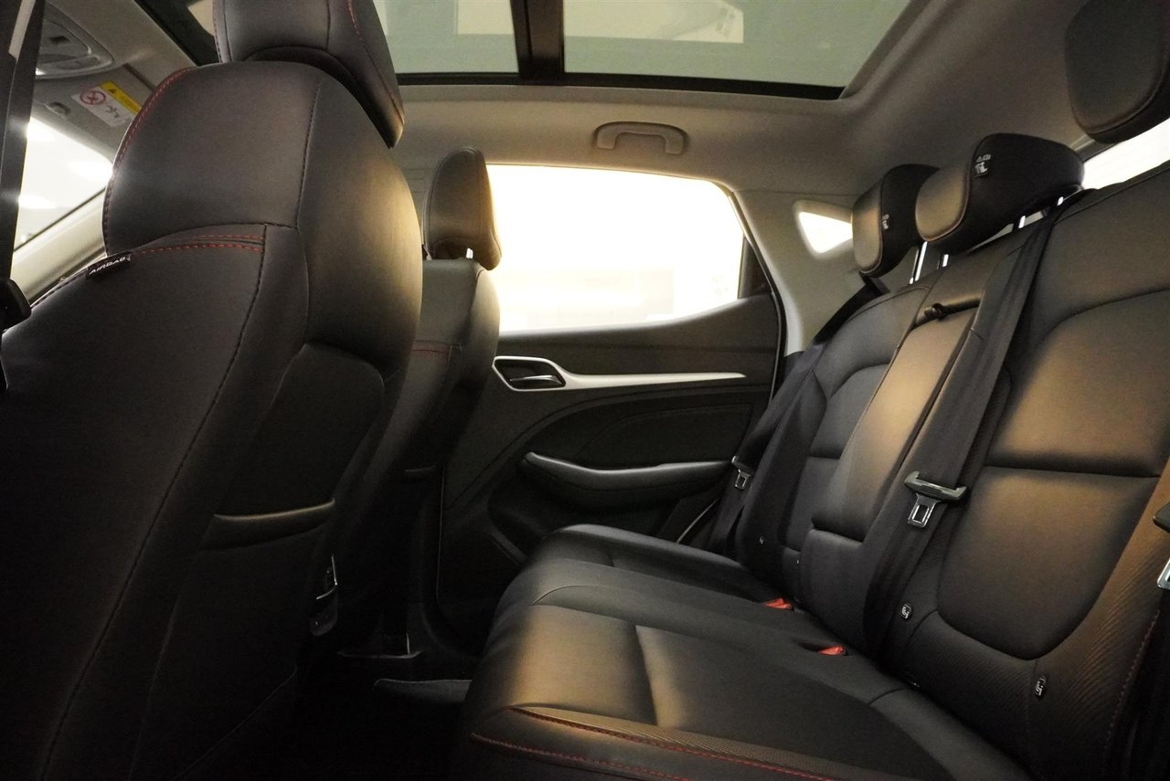 MG ZS Maximum Range Luxury 2022, bild 7/8