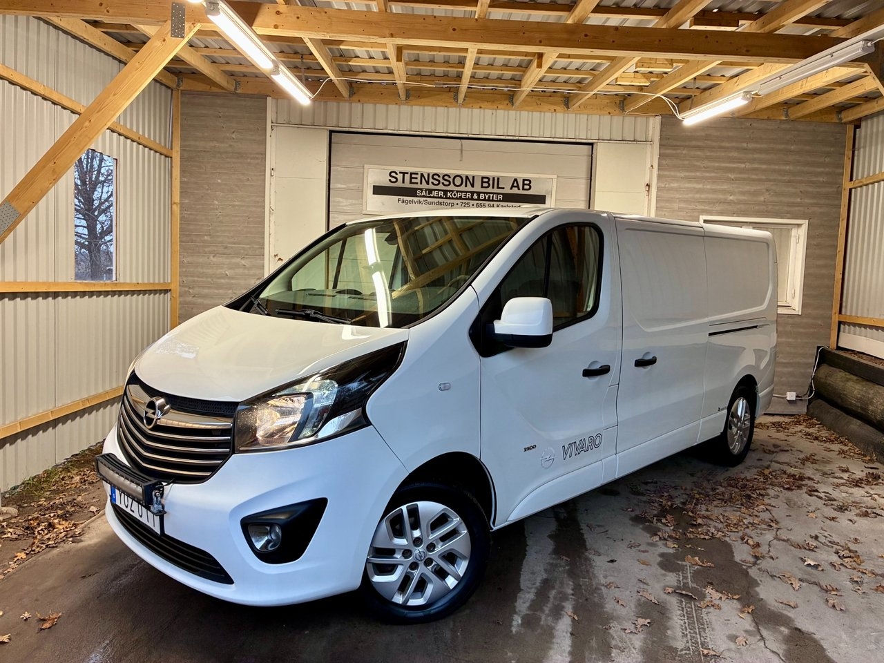 Opel Vivaro 1.6 BiTurbo CDTI 2017, bild 2/9