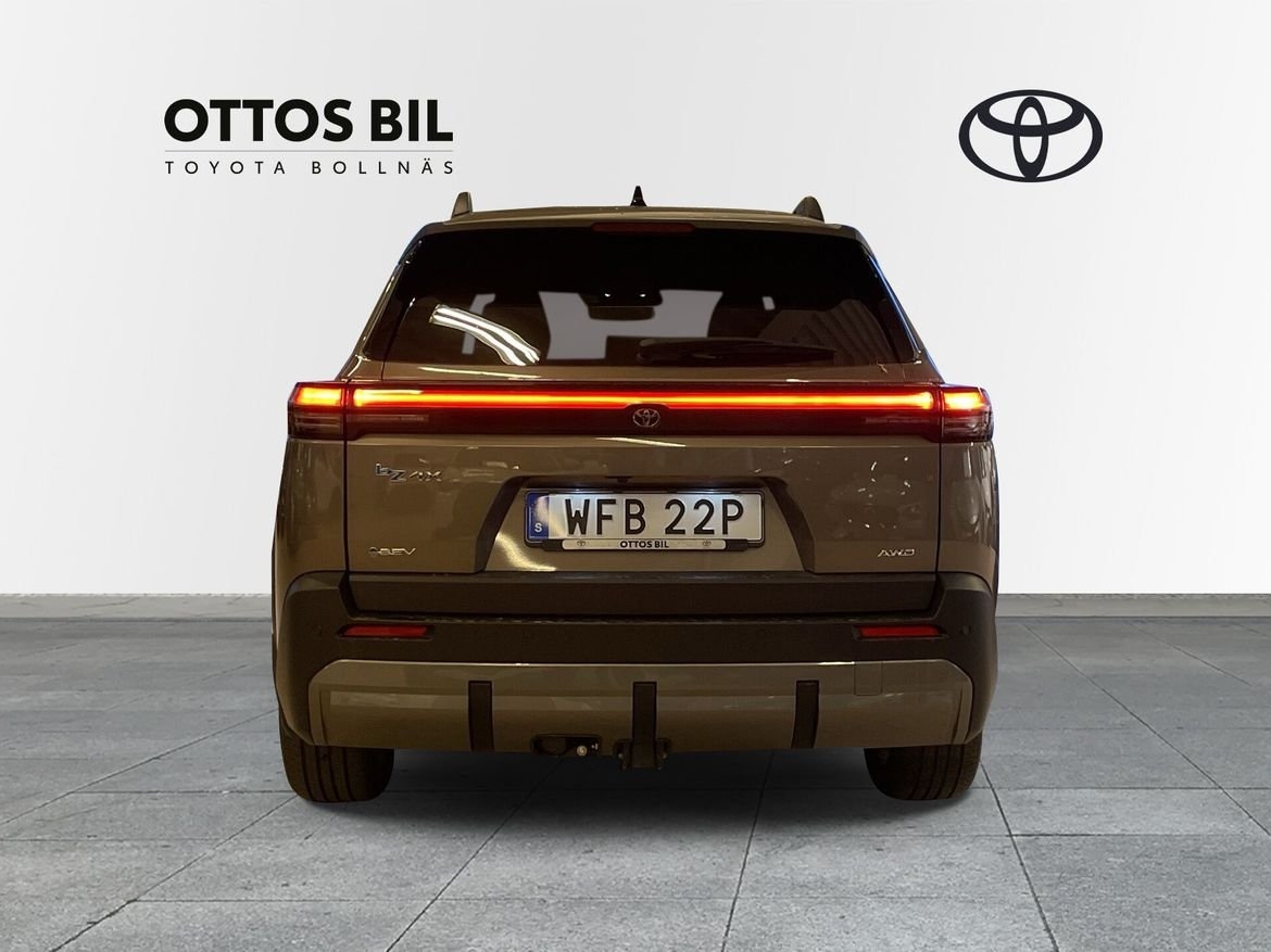 Toyota bZ4X Touring 2026, bild 5/10