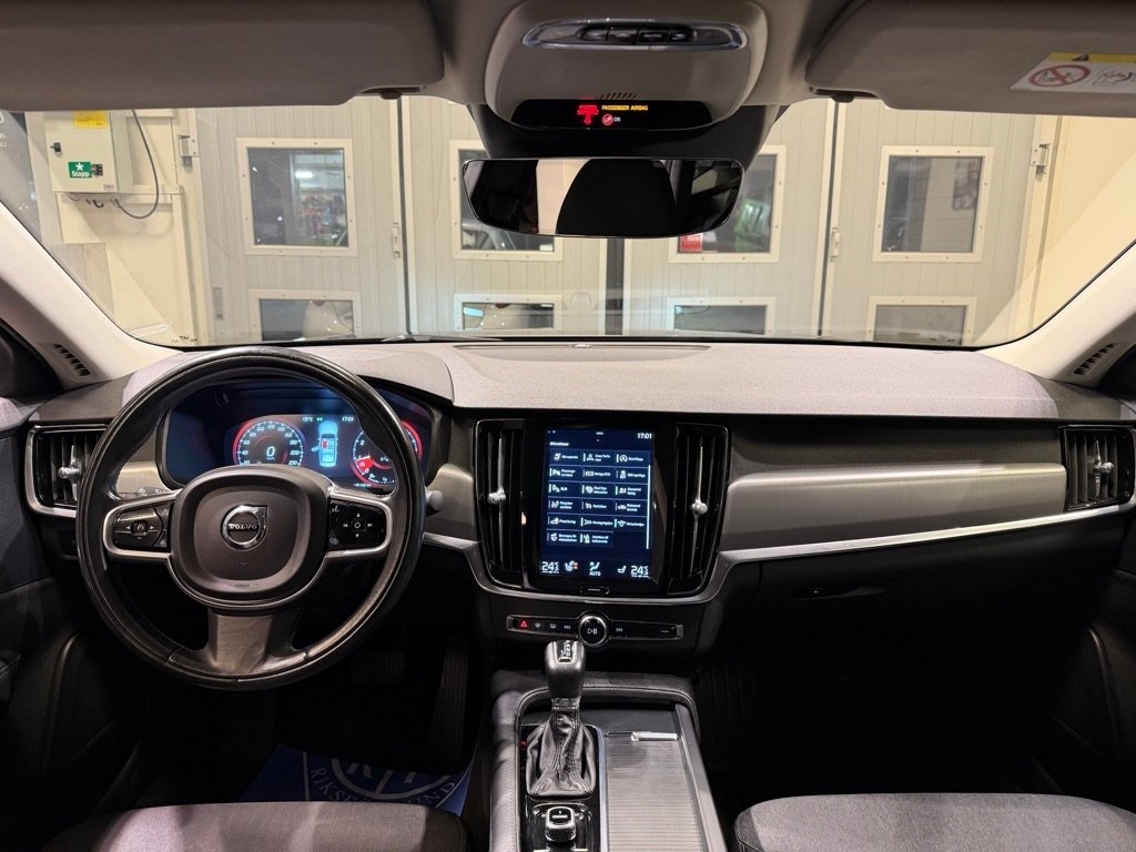 Volvo S90 T5 Momentum 2017, bild 5/10
