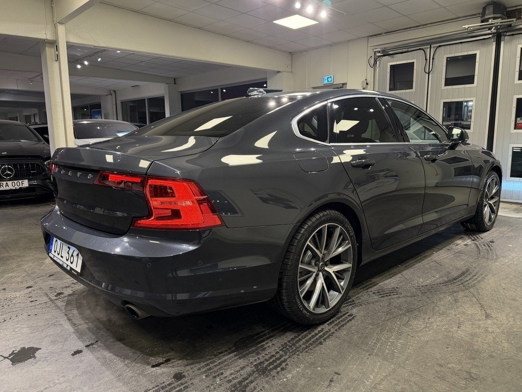 Volvo S90 T5 Momentum 2017, bild 4/10
