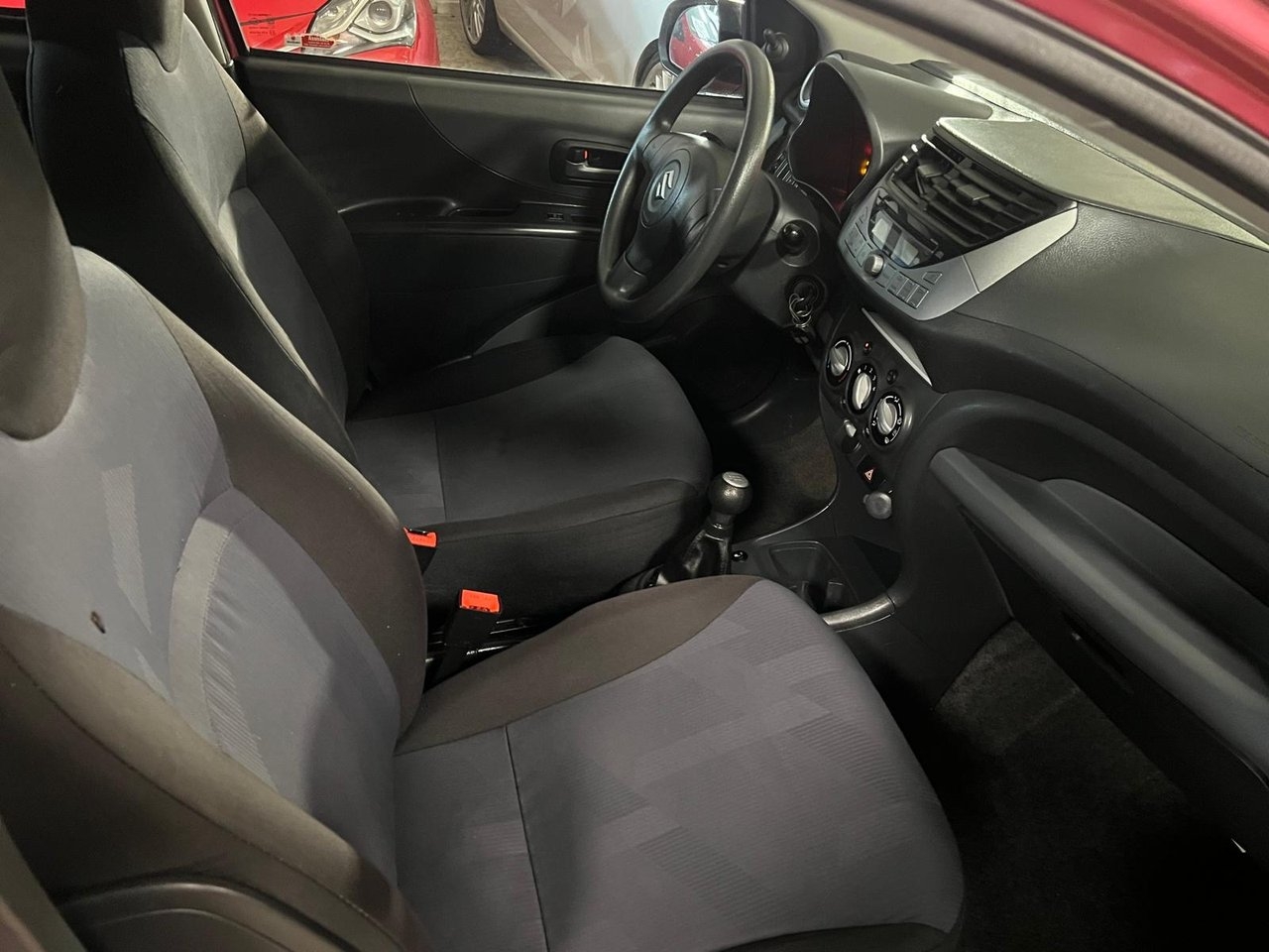 Suzuki Alto 1.0 2012, bild 7/10