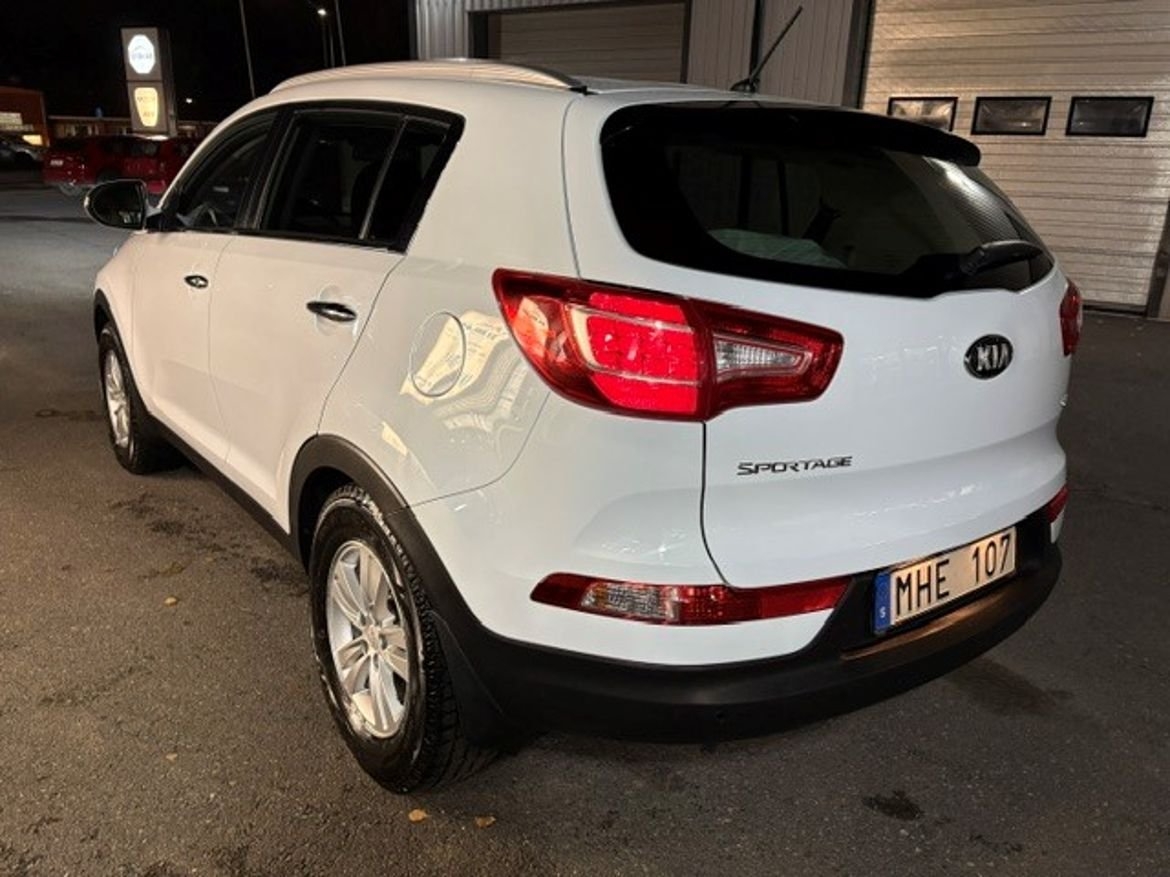 Kia Sportage 1.7 CRDi 2013, bild 4/7
