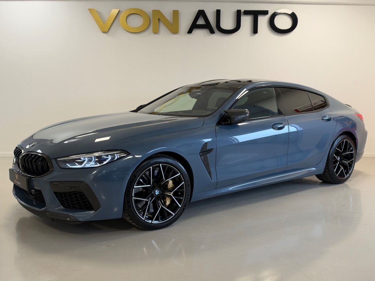 BMW M8