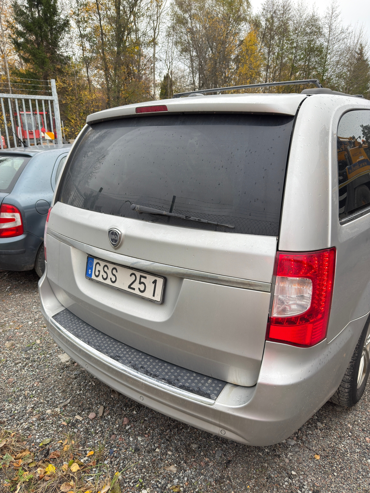 Lancia Voyager 2.8 CRD Multijet 16v 2012, bild 3/6