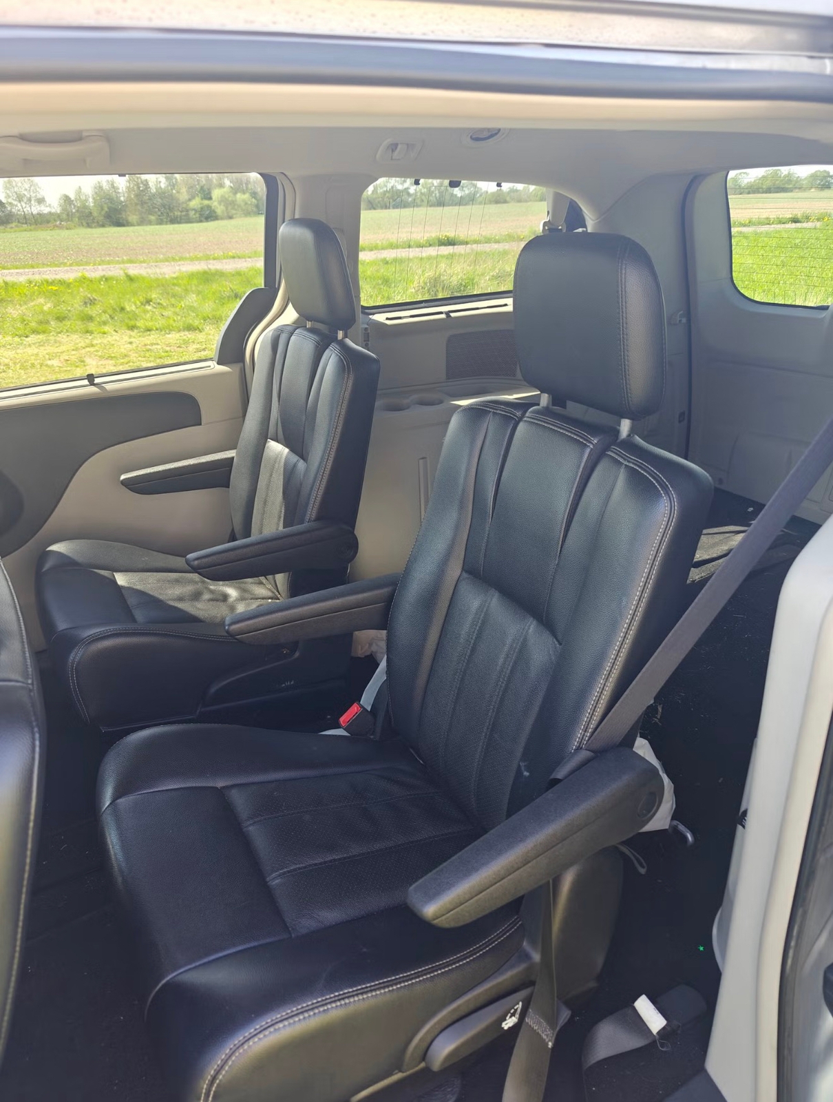 Lancia Voyager 2.8 CRD Multijet 16v 2012, bild 5/6