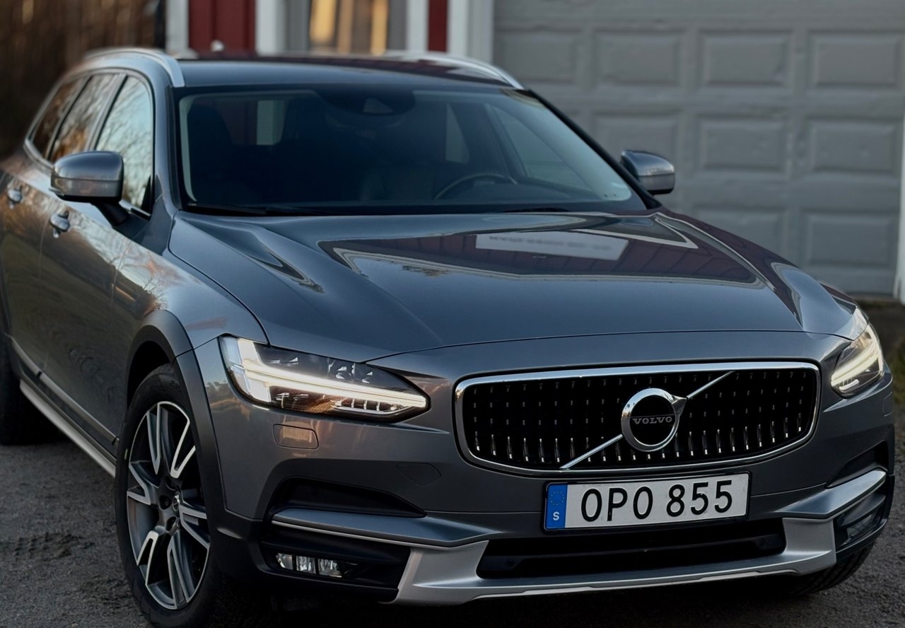 Volvo V90 Cross Country D4 Pro 2018, bild 10/10