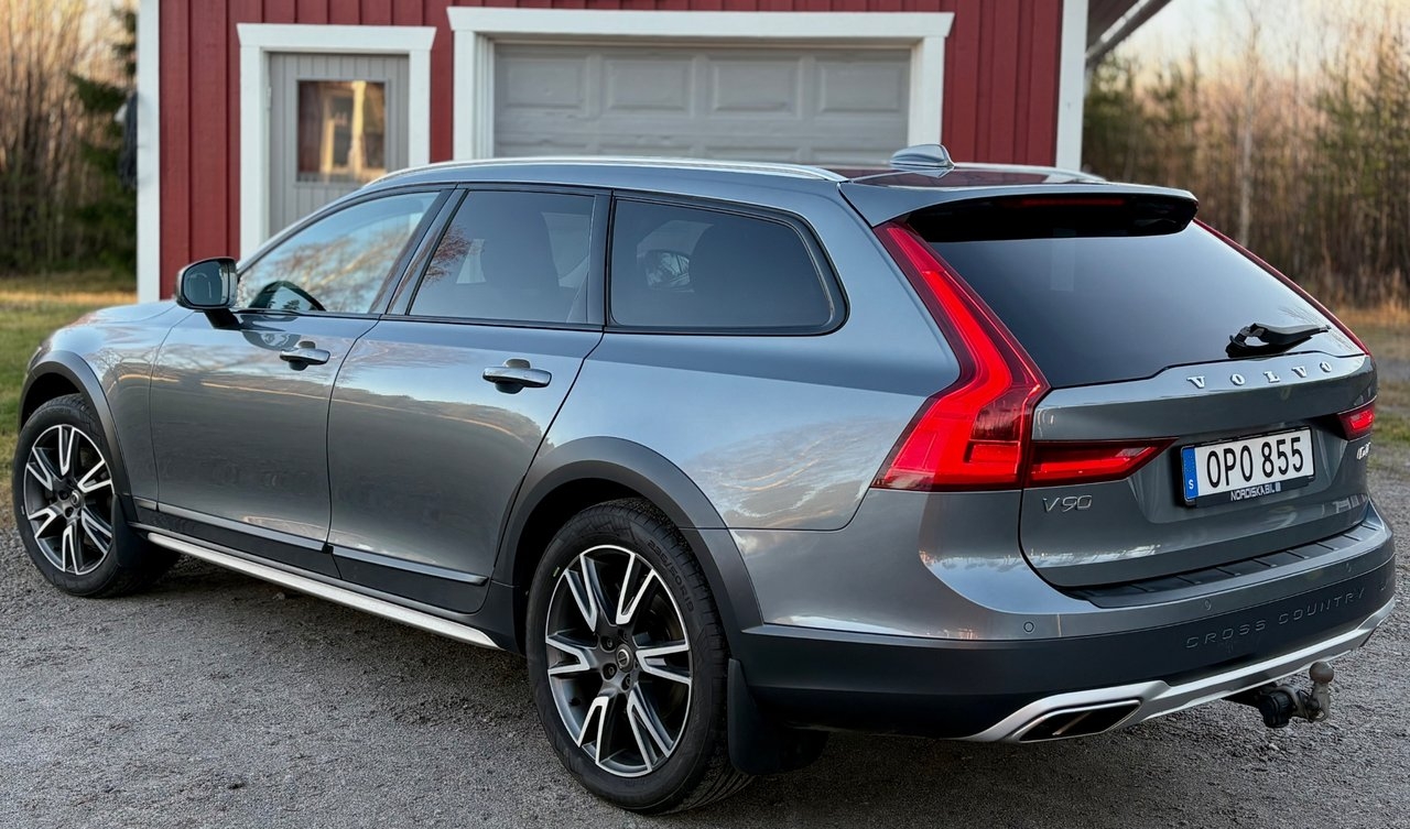 Volvo V90 Cross Country D4 Pro 2018, bild 5/10