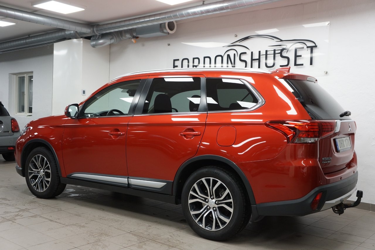 Mitsubishi Outlander Comfort 2017, bild 3/10