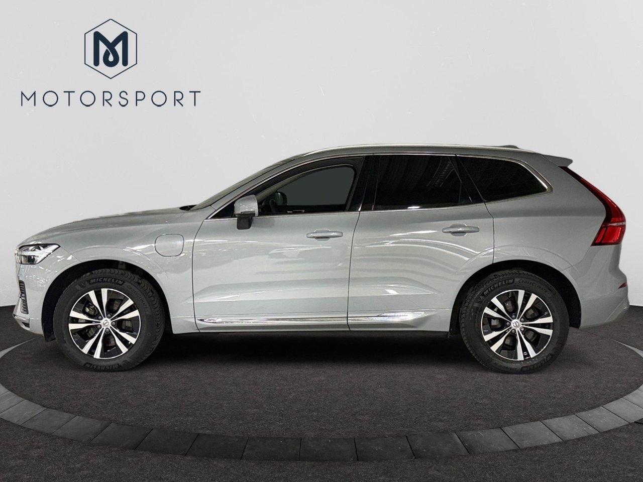 Volvo XC60 T6 Core 2024, bild 3/10