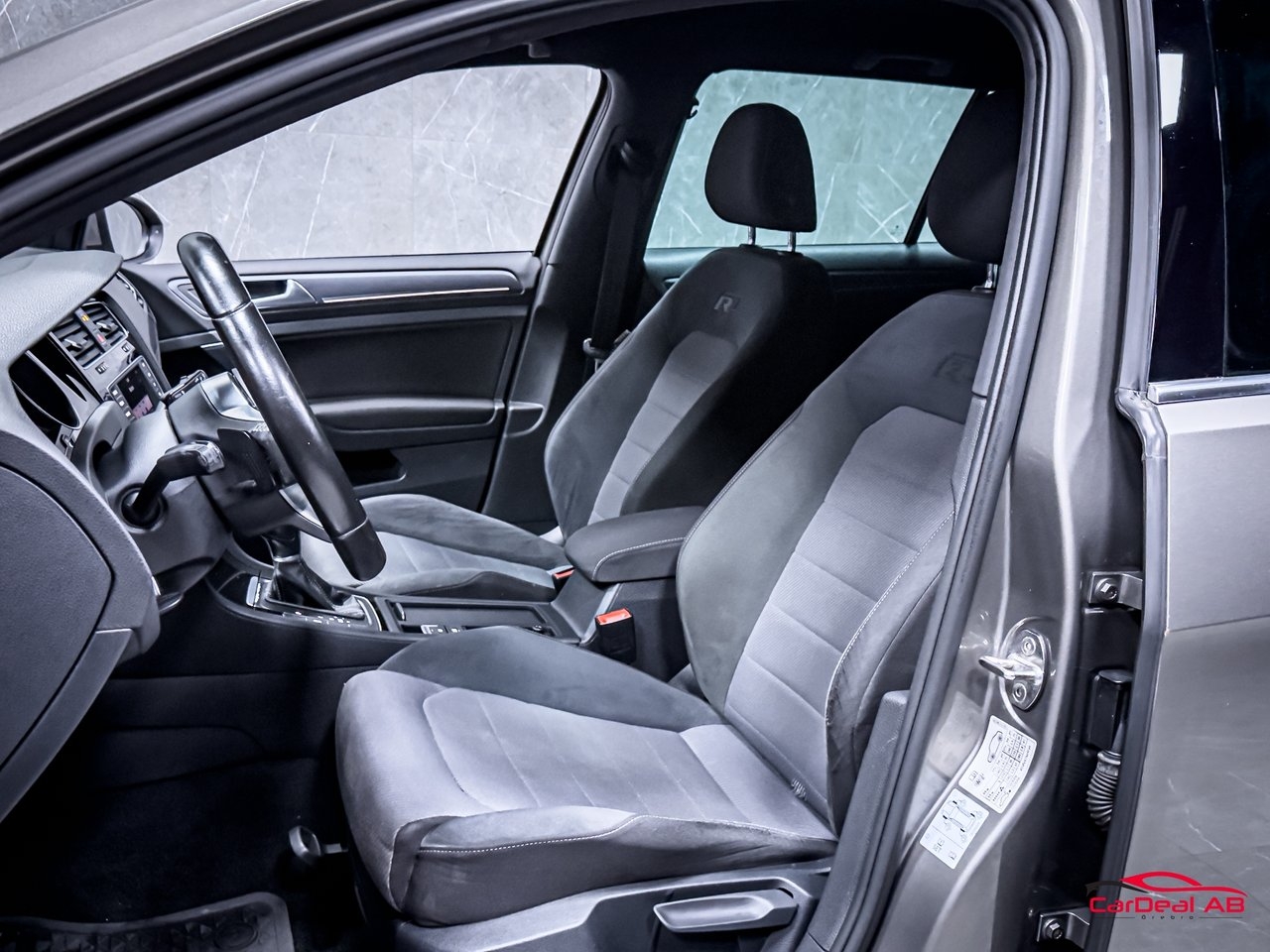 Volkswagen Golf 1.4 TSI R-Line 2017, kuva 10/10