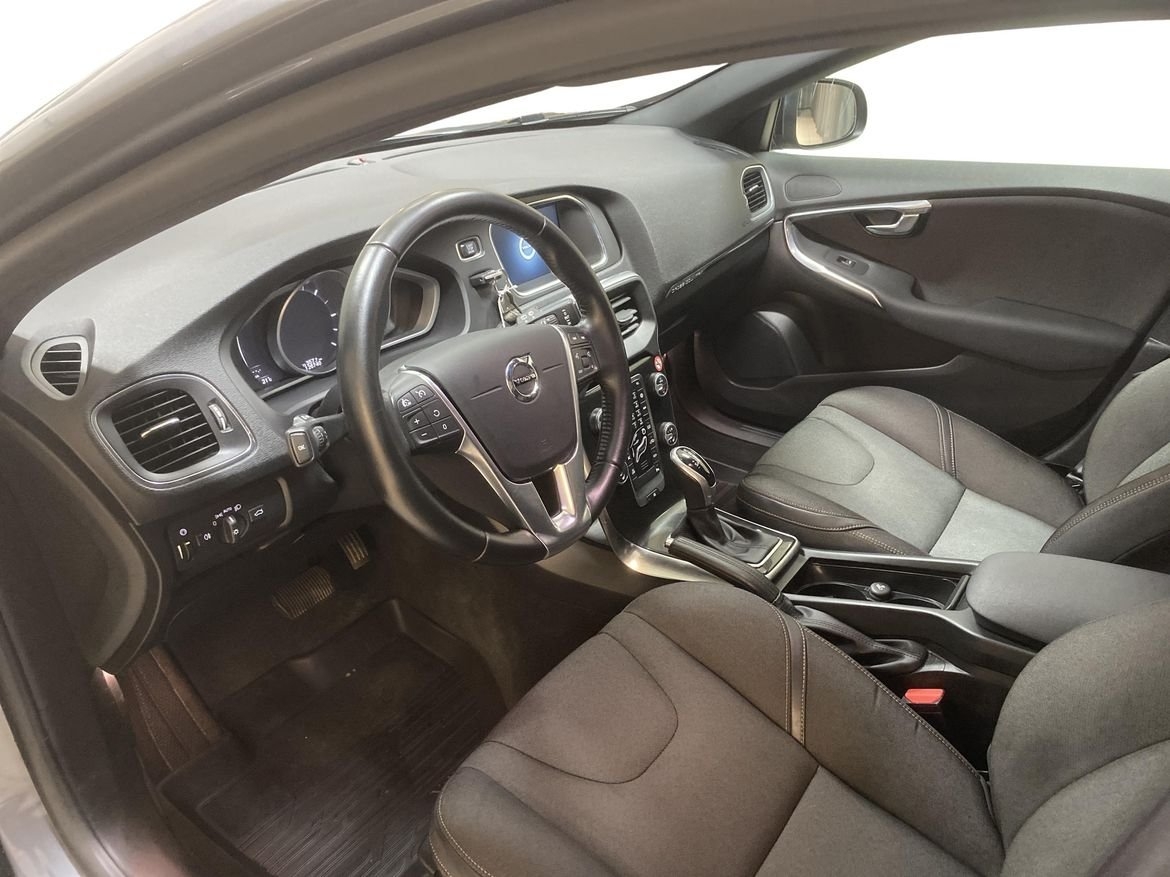 Volvo V40 Cross Country D3 2017, bild 6/10