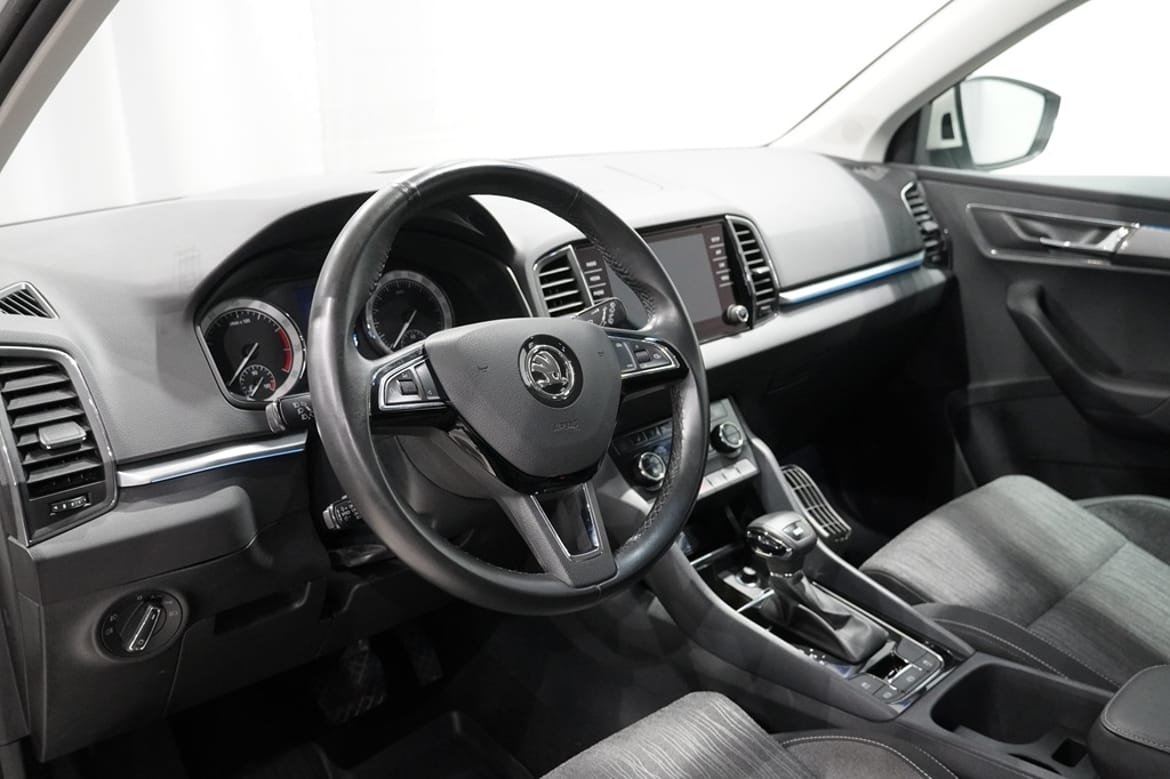 Skoda Karoq 1.5 TSI Style 2020, bild 7/10