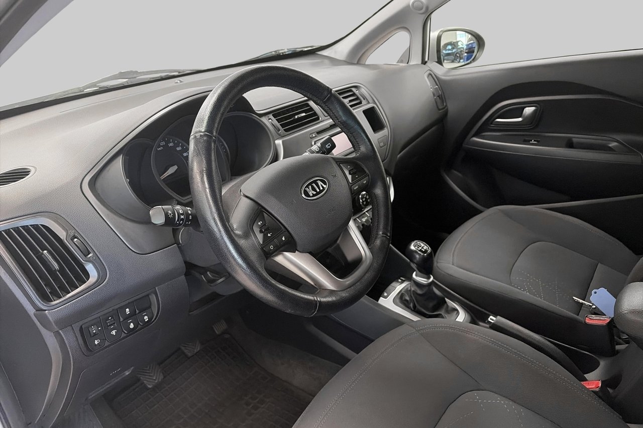 Kia Rio 1.4 2012, bild 7/10