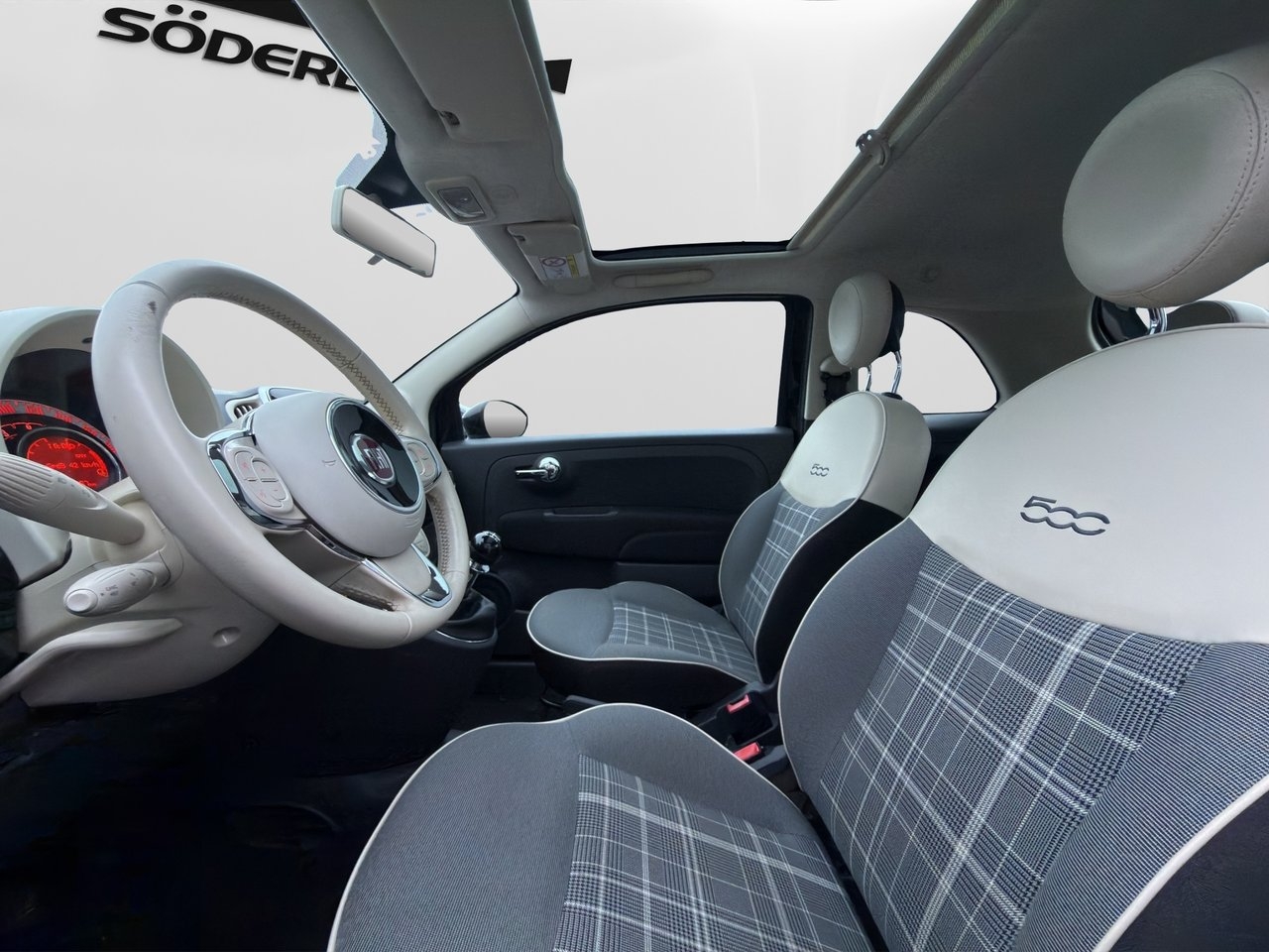 Fiat 500 1.2 8V Lounge 2017, bild 7/10