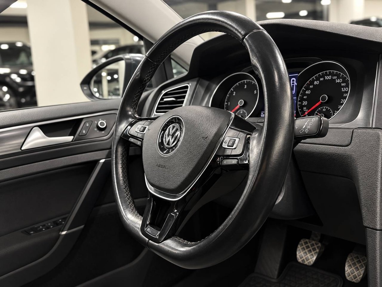 Volkswagen Golf 2.0 TDI 2017, bild 6/10