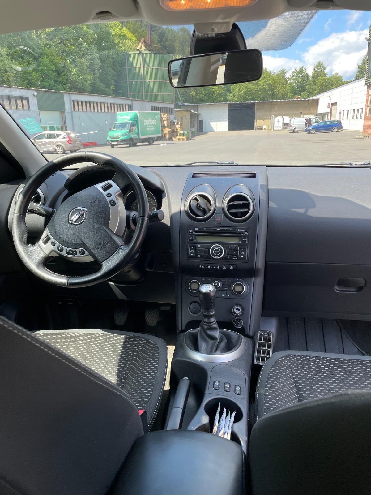 Nissan Qashqai 2.0 2010, bild 5/9