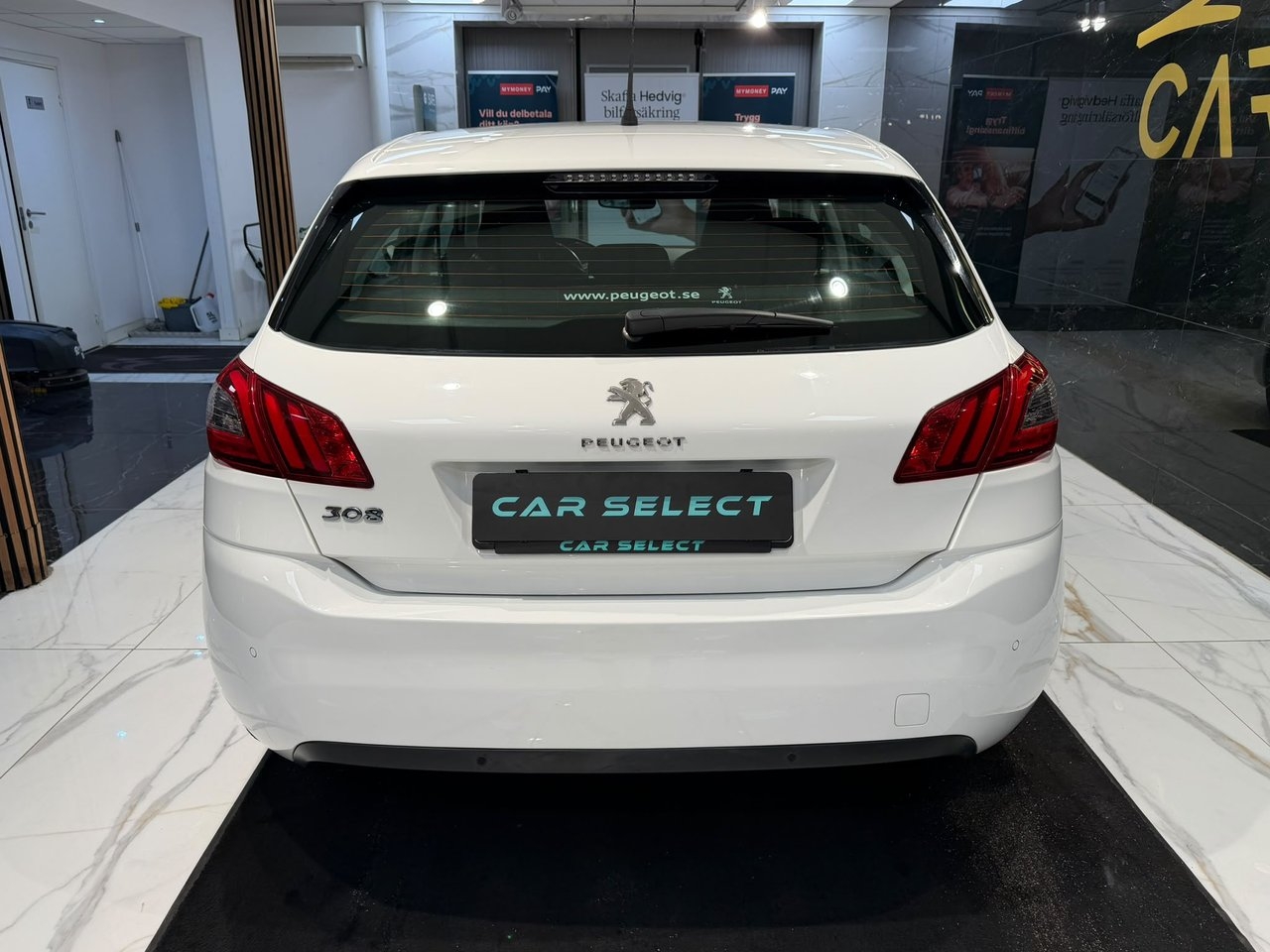 Peugeot 308 1.2 PureTech 130 Allure 2019, bild 4/10