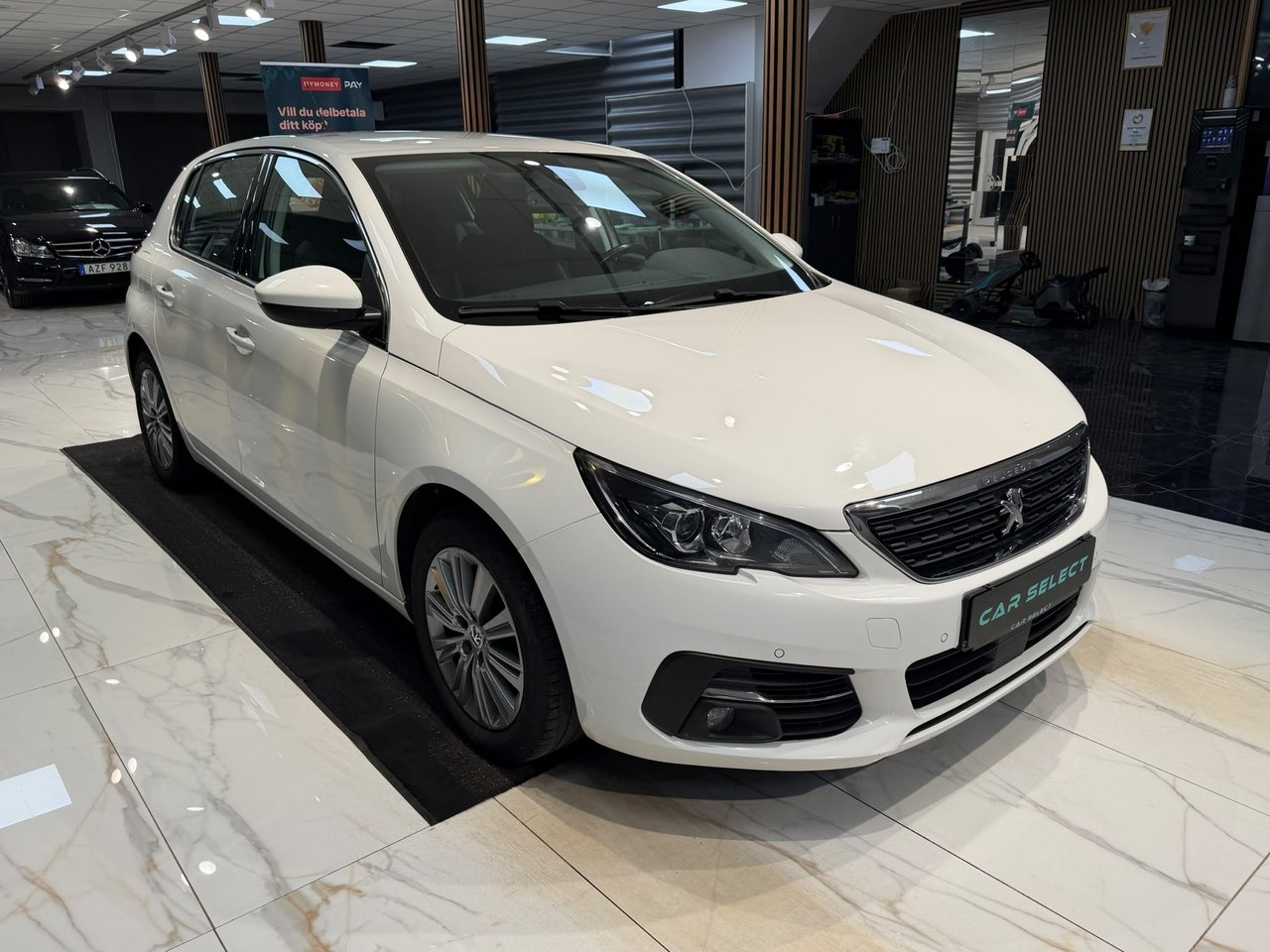 Peugeot 308 1.2 PureTech 130 Allure 2019, bild 7/10
