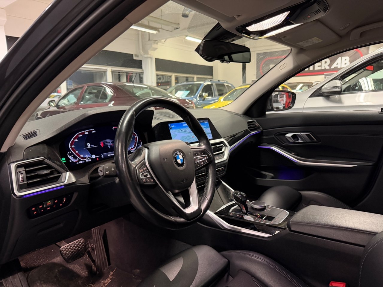 BMW 320 Sport Line 2020, kuva 9/10