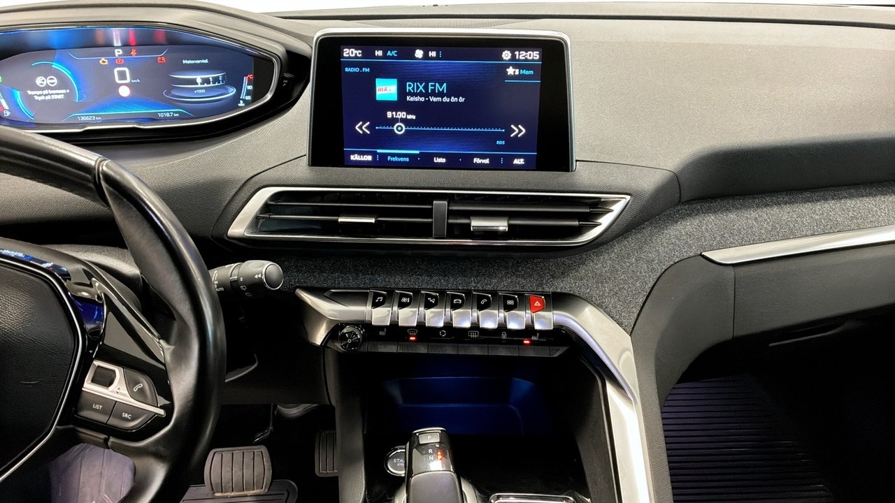 Peugeot 3008 1.2 PureTech 130 Allure 2018, bild 5/9