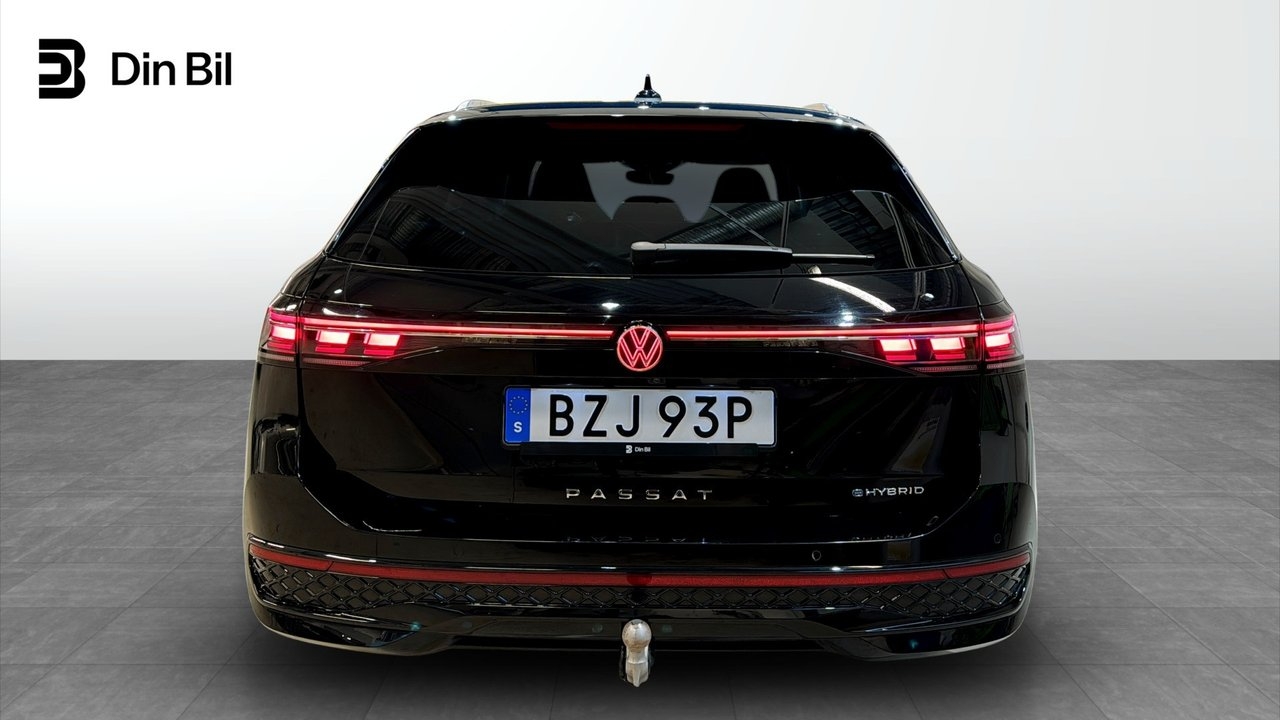 Volkswagen Passat R-Line 2026, bild 5/10